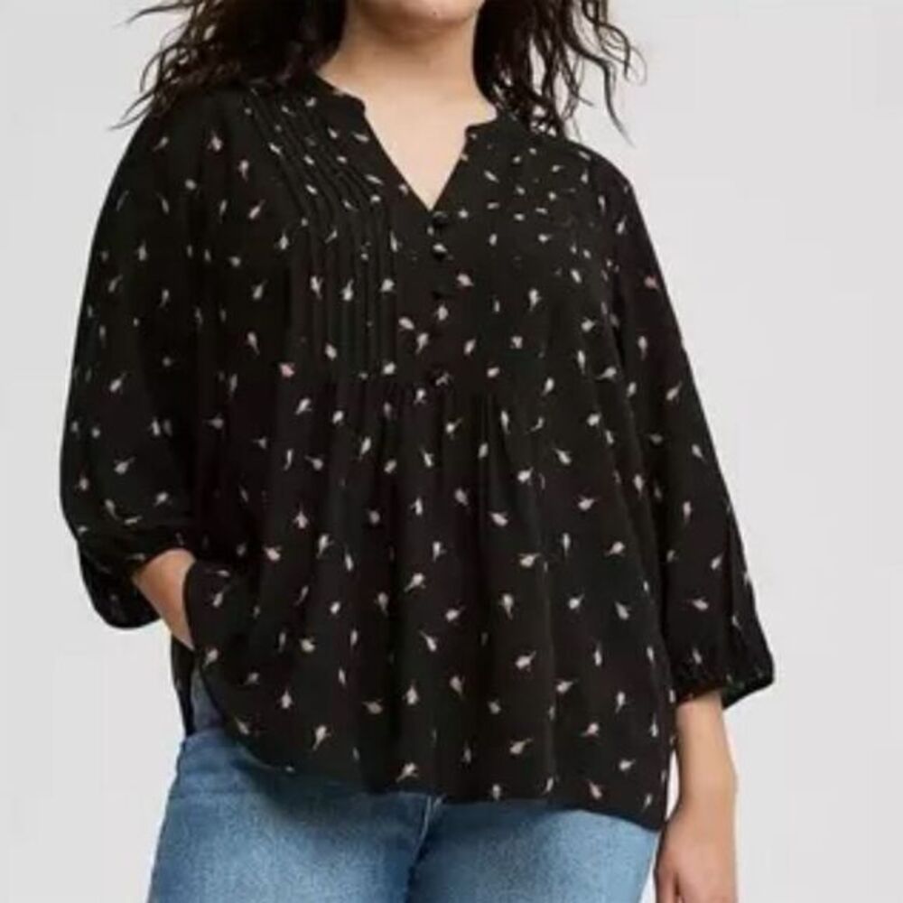 NWT Torrid‎ Black Floral Challis Pleated V-Neck 3/4 Sleeve Blouse Size L 12